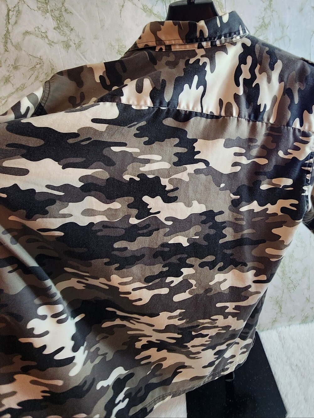 P.J. Mark Cammo Print Short Sleeve Shirt - Picture 7 of 9